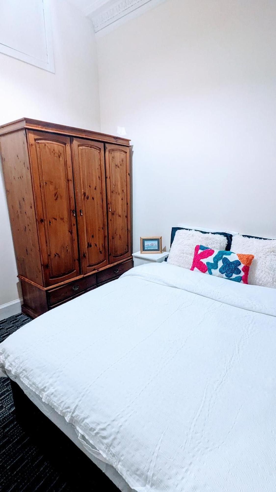 Edinburgh City Center Haymarket Double Room Εξωτερικό φωτογραφία